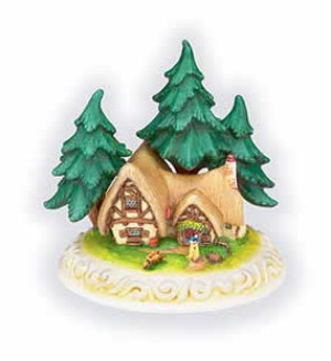 Olszewski Story Time Harmony Ball Snow White Cleaning House